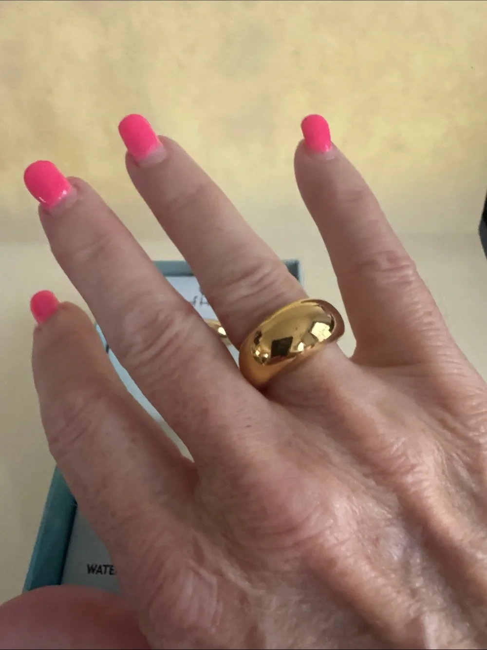 House of Harlow 1960 4p Set of Rings Gold Tone White & Tortoise Size 7 NIB $100